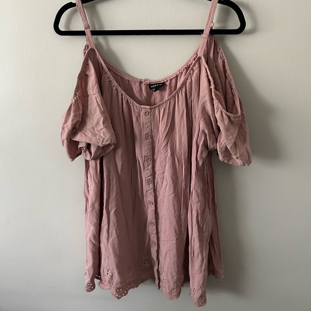 Torrid Challis Cold Shoulder Top 4X - Picture 2 of 6